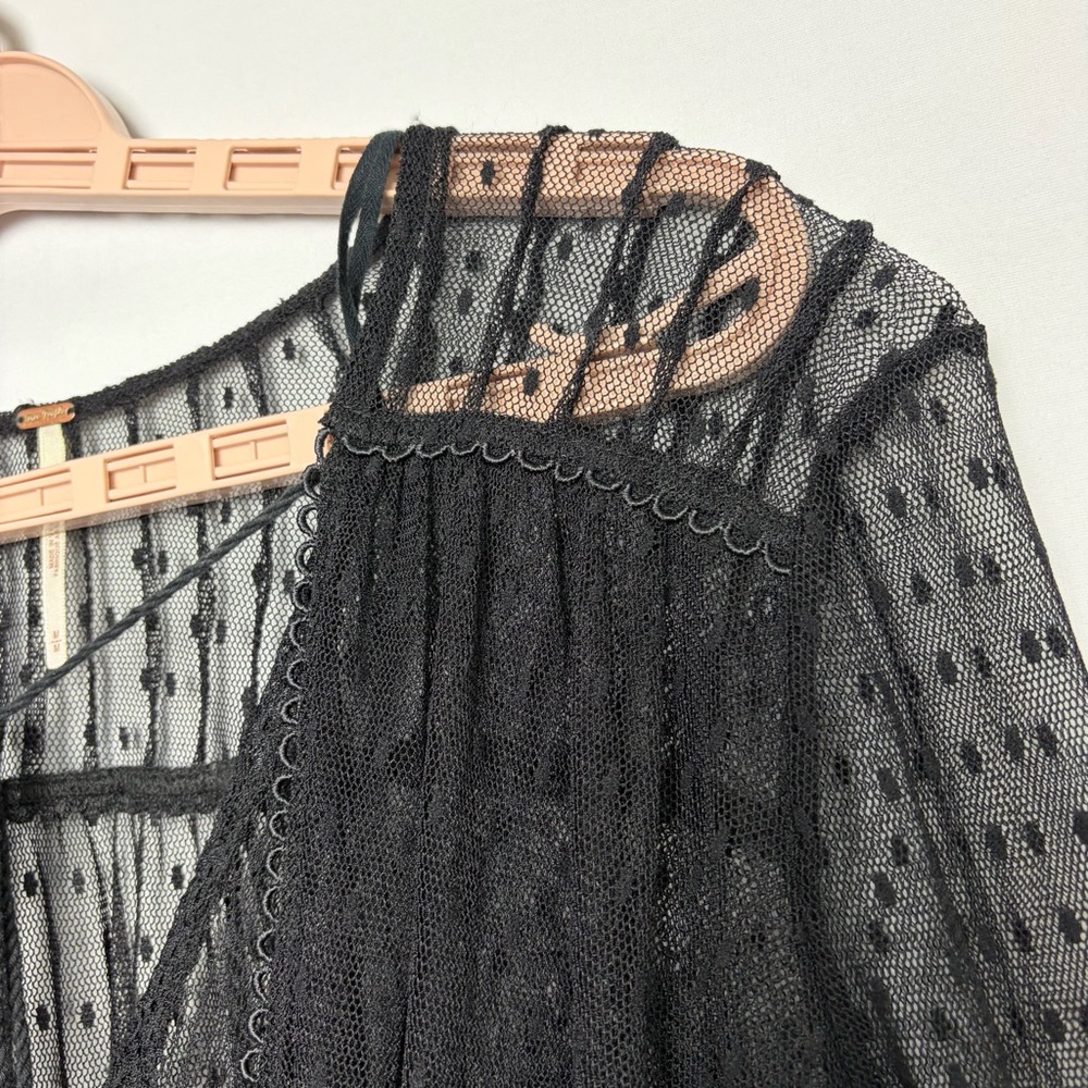Free People Far Away Too Sz M Lace V Neck Black Boho Hippie Witchy Whimsigoth - Picture 8 of 15